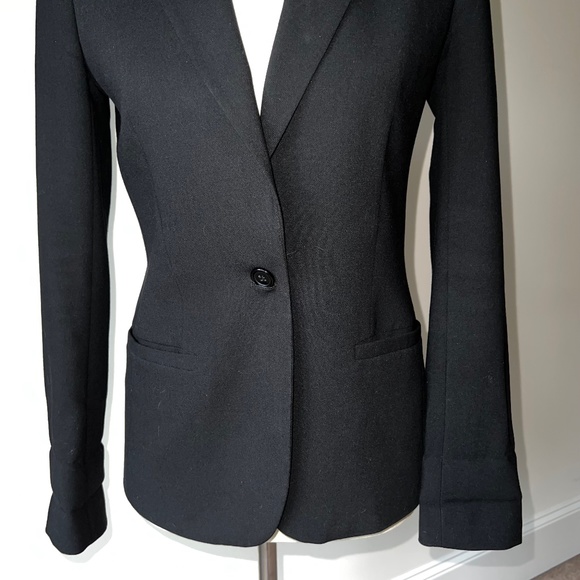 French Connection Classic Black One-Button Suiting Blazer/Jacket Size 2 - Picture 3 of 14